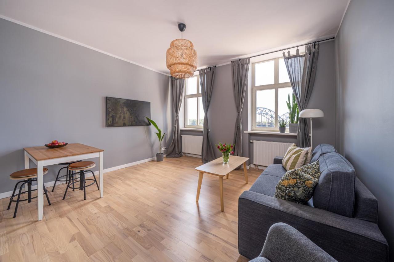 Cosy Studio With River View Riga Bagian luar foto